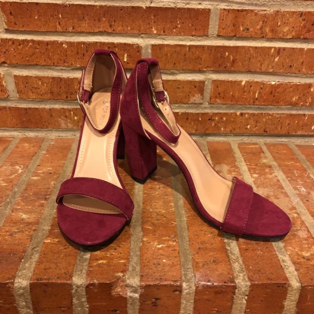 NWOT! Wine colored heels